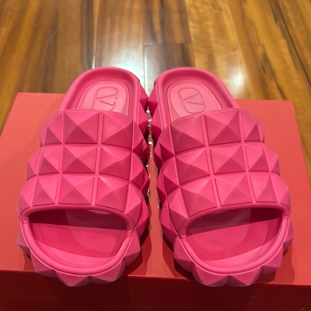 Valentino Garavani Pink Studded Platform Slides